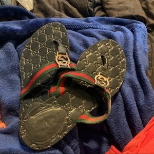 Gucci flip flops